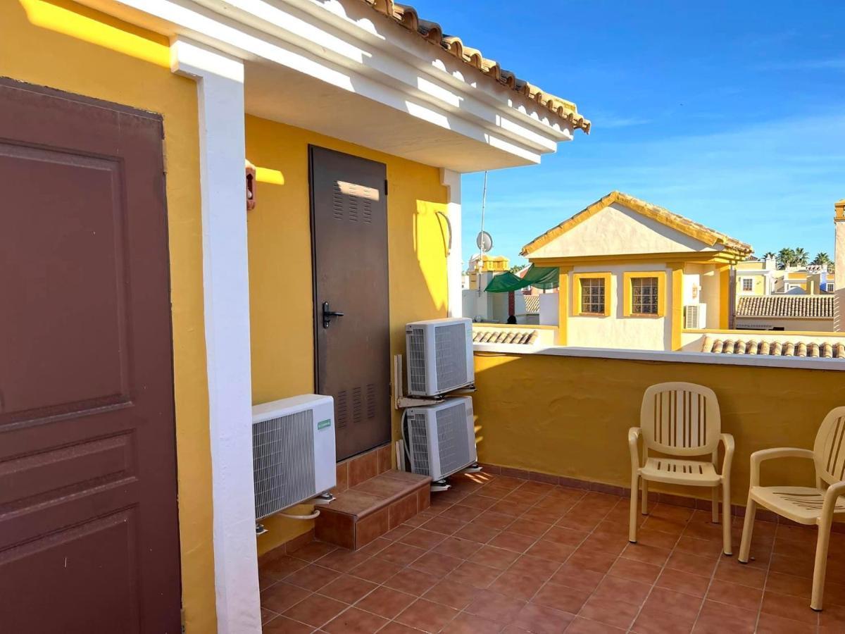 Casa Rodasa - 2 Bedrooms, Roof Terrace, Airco, Front-Terrace, Back-Patio, Communal Pool, Etc Bagian luar foto