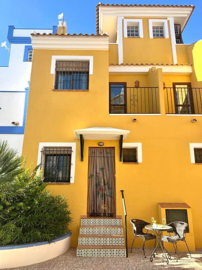 Casa Rodasa - 2 Bedrooms, Roof Terrace, Airco, Front-Terrace, Back-Patio, Communal Pool, Etc Bagian luar foto