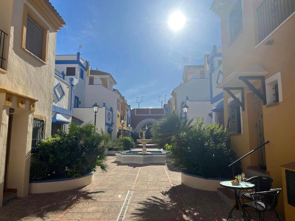 Casa Rodasa - 2 Bedrooms, Roof Terrace, Airco, Front-Terrace, Back-Patio, Communal Pool, Etc Bagian luar foto